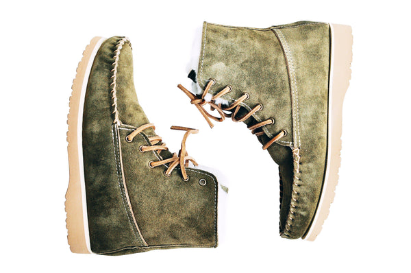 Loden Grove Boot with Sheepskin Lining